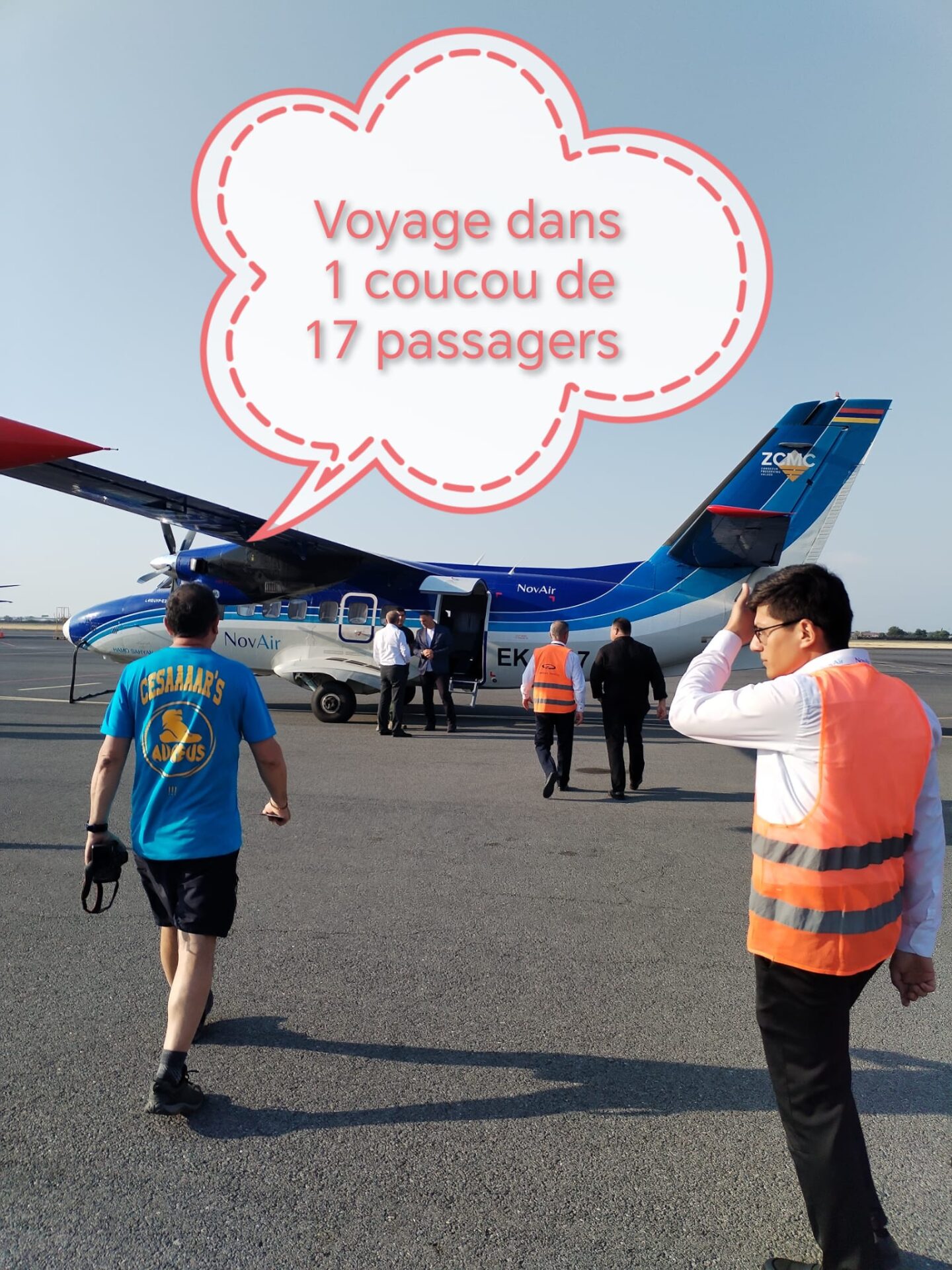 Petit avion NovAir reliant Erevan à Kapan